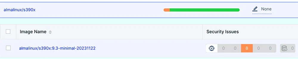 Malware is detected and displayed for each VM in the Workloads > VMs page